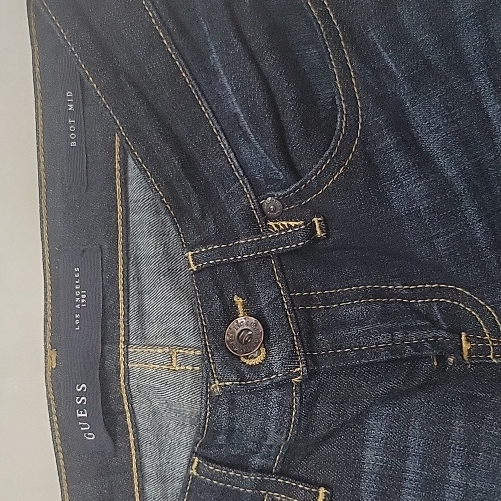 Guess Mid Rise Boot Jeans - Picture 4 of 6